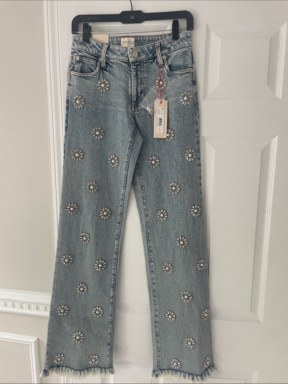 Alice + Olivia Roxie Crystal-Embellished Straight -Leg Jeans - Picture 7 of 7
